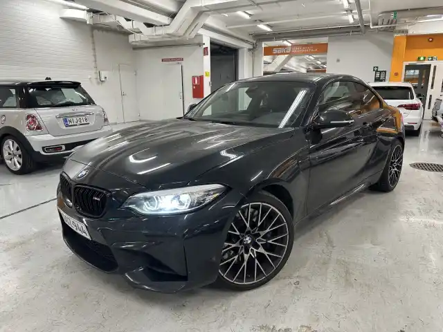 Musta Coupe, BMW M2 – GOZ-944