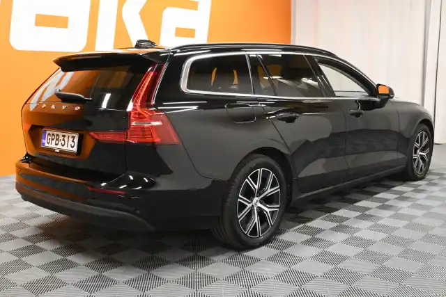 Musta Farmari, Volvo V60 – GPB-313