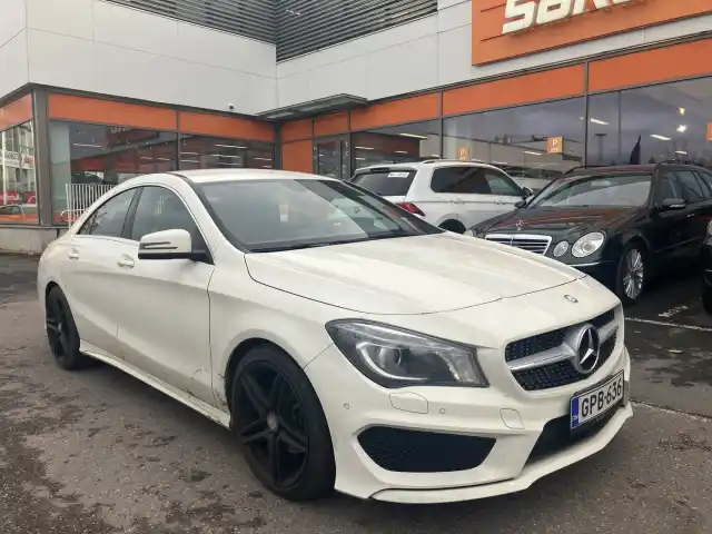 Mercedes-Benz CLA