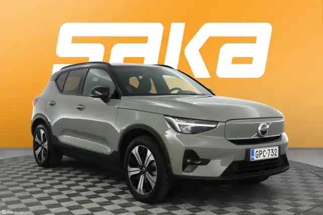 Vihreä Maastoauto, Volvo XC40 – GPC-732