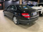 Musta Sedan, Mercedes-Benz C – GPF-664, kuva 3