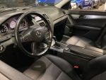 Musta Sedan, Mercedes-Benz C – GPF-664, kuva 4