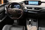 Musta Viistoperä, Lexus UX – GPG-860, kuva 14