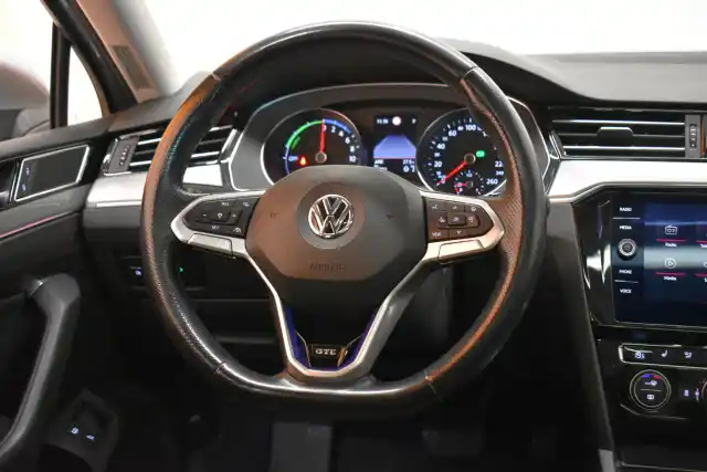 Hopea Farmari, Volkswagen Passat – GPG-970