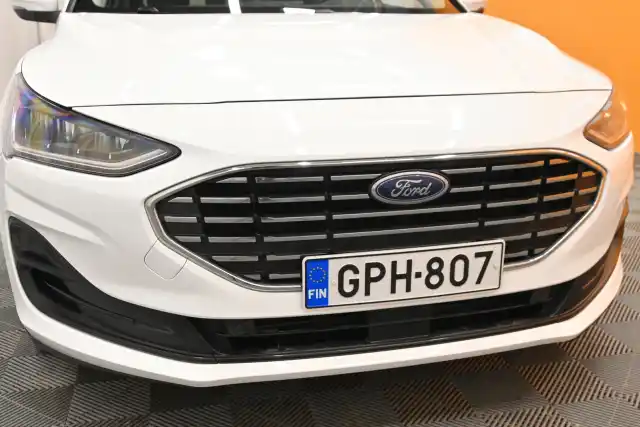 Valkoinen Farmari, Ford Focus – GPH-807