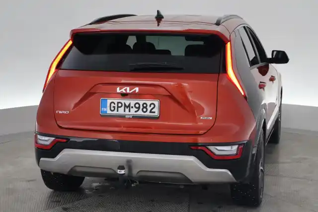 Oranssi Maastoauto, Kia Niro – GPM-982