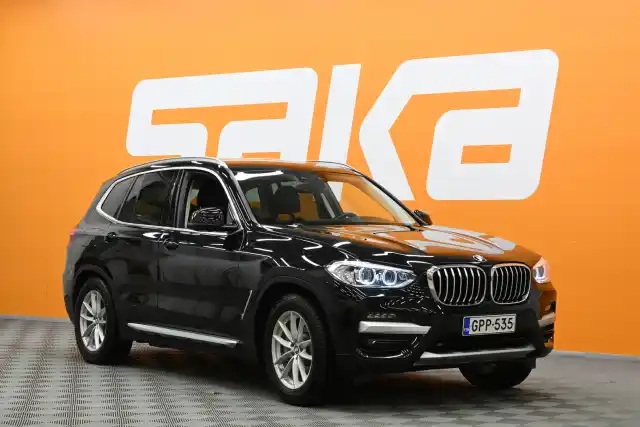 Musta Maastoauto, BMW X3 – GPP-535