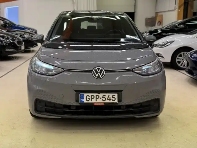 Harmaa Viistoperä, Volkswagen ID.3 – GPP-545