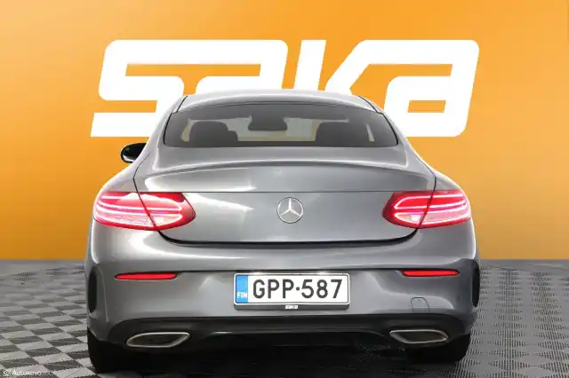 Harmaa Coupe, Mercedes-Benz C – GPP-587