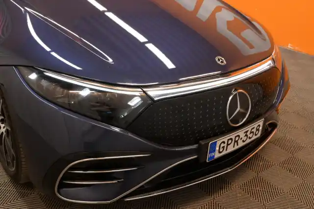 Sininen Sedan, Mercedes-Benz EQS – GPR-358