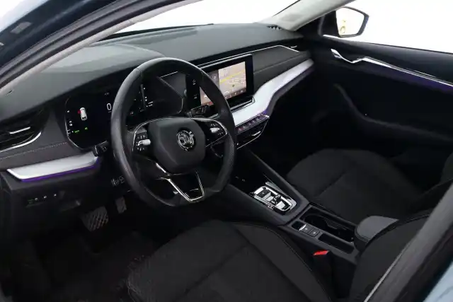 Harmaa Farmari, Skoda Octavia – GPT-154
