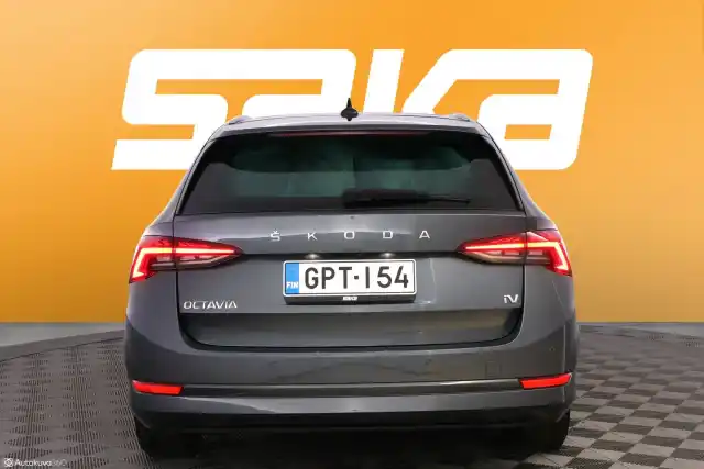 Harmaa Farmari, Skoda Octavia – GPT-154