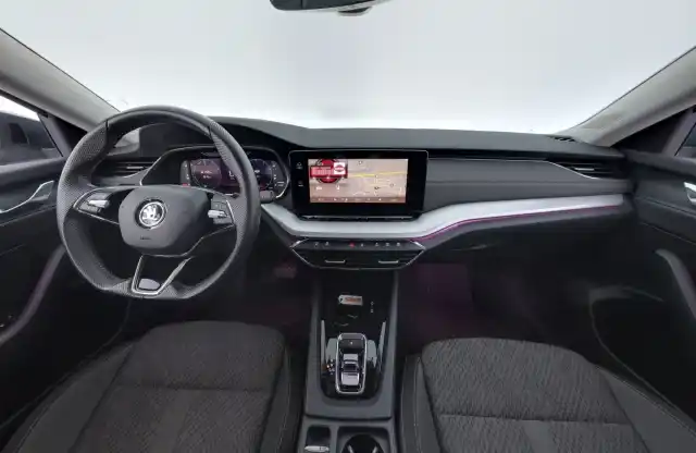 Harmaa Farmari, Skoda Octavia – GPT-154