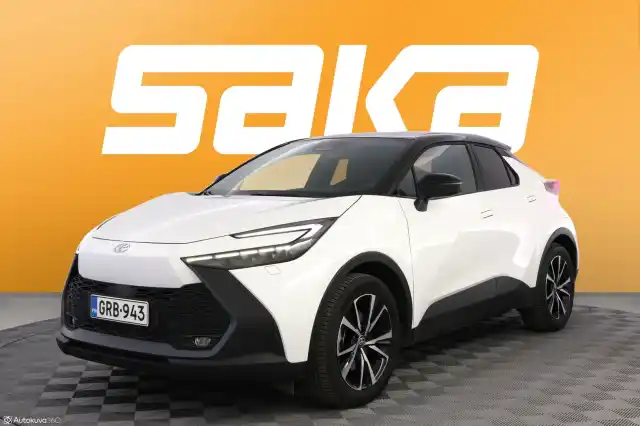 Valkoinen Maastoauto, Toyota C-HR – GRB-943