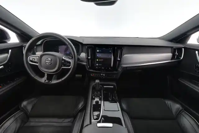 Hopea Farmari, Volvo V90 – GRC-765