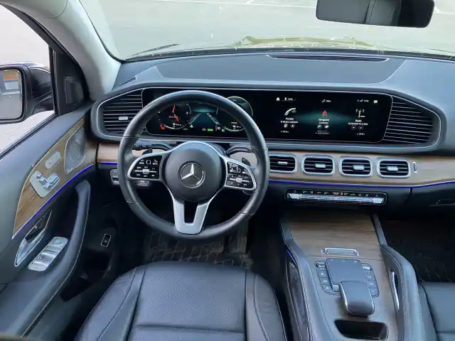 Musta Maastoauto, Mercedes-Benz GLE – GRG-767