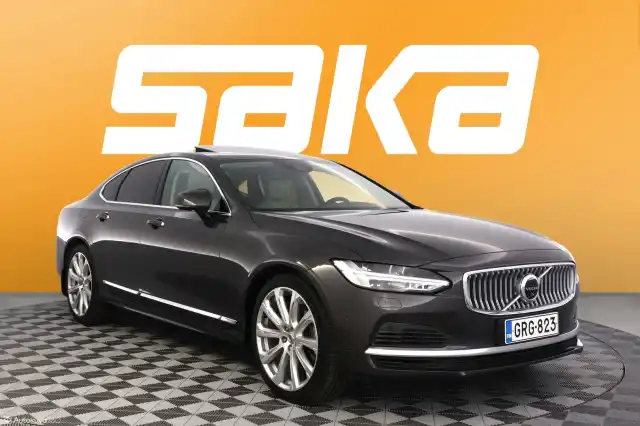 Harmaa Sedan, Volvo S90 – GRG-823