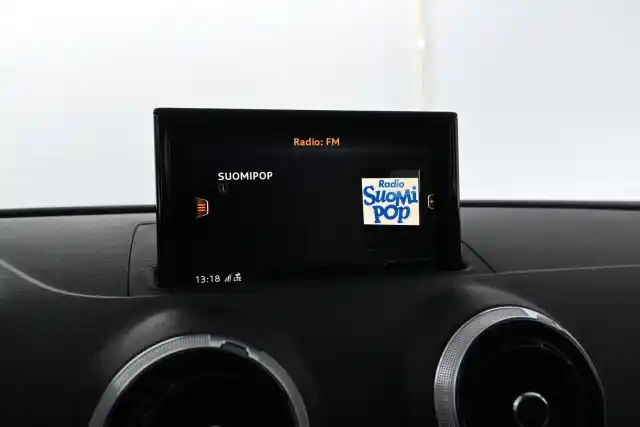 Musta Viistoperä, Audi A3 – GZU-233