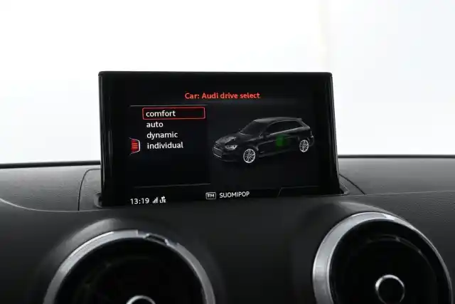 Musta Viistoperä, Audi A3 – GZU-233