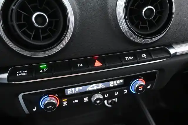 Musta Viistoperä, Audi A3 – GZU-233