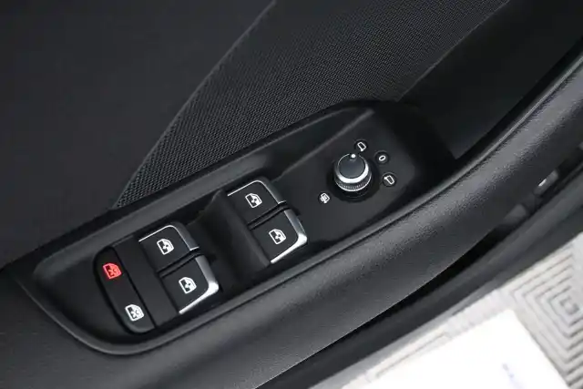 Musta Viistoperä, Audi A3 – GZU-233