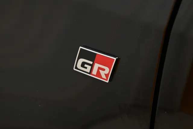Musta Viistoperä, Toyota GR Yaris – GZU-760