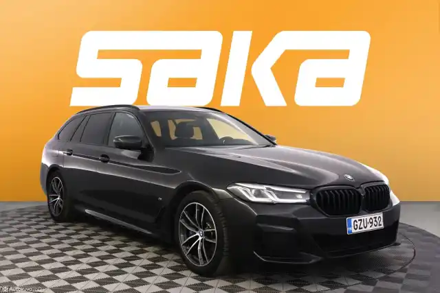 Harmaa Farmari, BMW 530 – GZU-932