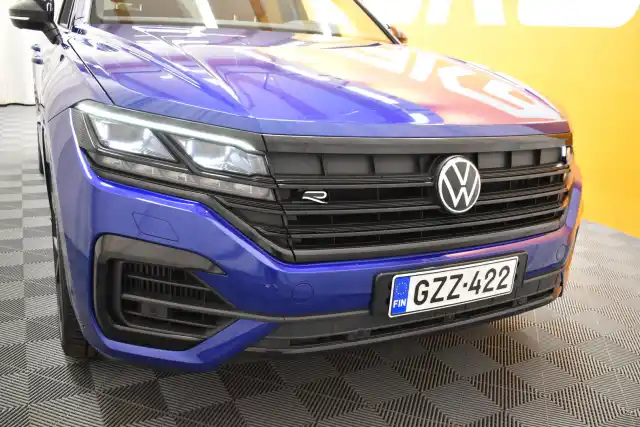 Sininen Farmari, Volkswagen Touareg – GZZ-422