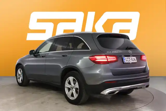 Harmaa Maastoauto, Mercedes-Benz GLC – GZZ-506