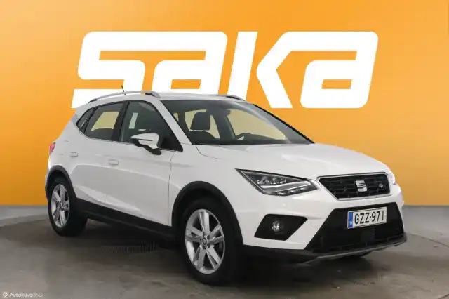 Valkoinen Viistoperä, Seat Arona – GZZ-971