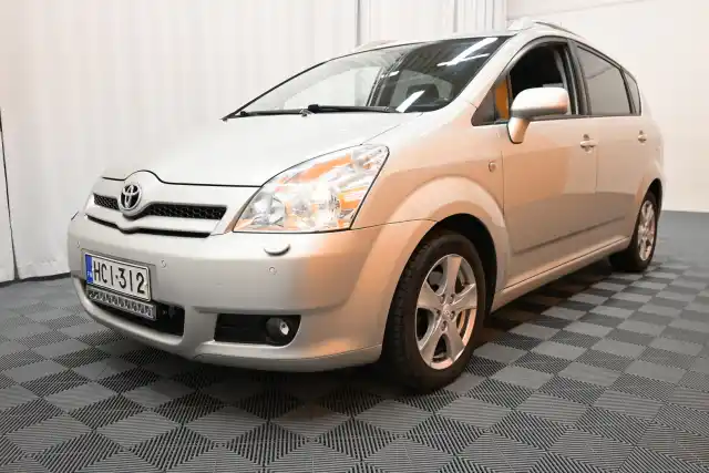 Hopea Farmari, Toyota Corolla Verso – HCI-312