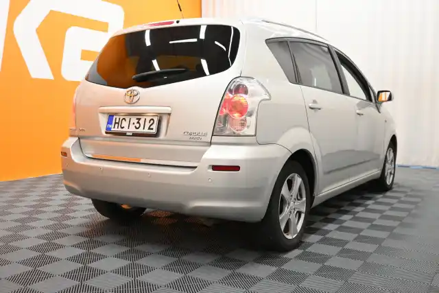 Hopea Farmari, Toyota Corolla Verso – HCI-312