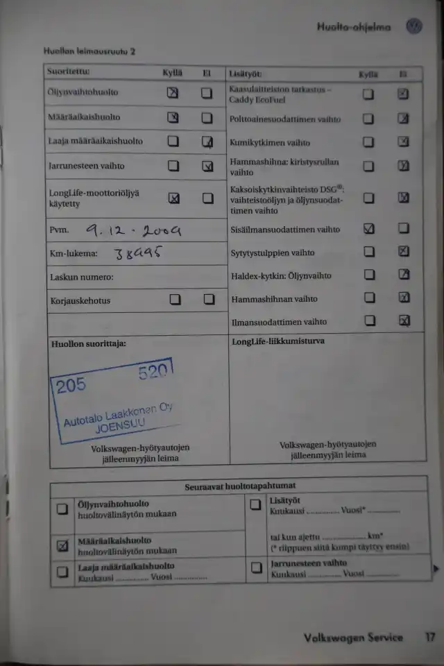 Valkoinen Pakettiauto, Volkswagen Transporter – HEZ-609