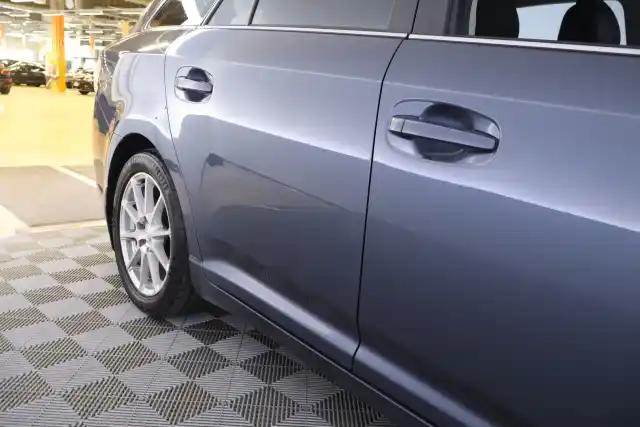 Sininen Farmari, Toyota Avensis – HHY-126