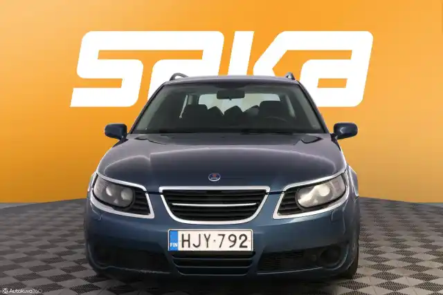 Sininen Farmari, Saab 9-5 – HJY-792