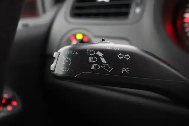 Punainen Viistoperä, Volkswagen Polo – HKY-534