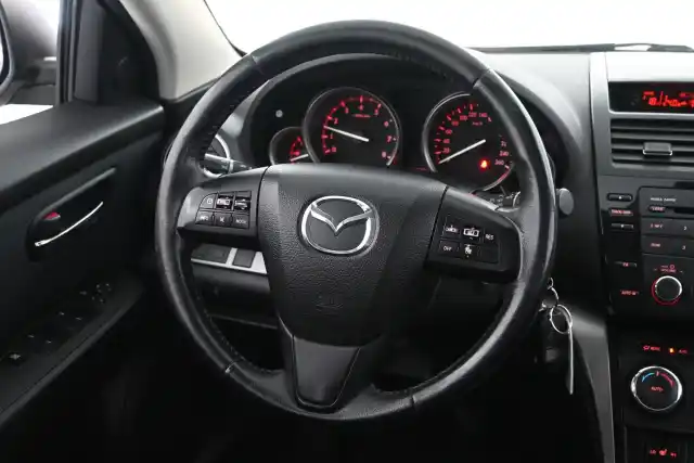 Harmaa Farmari, Mazda 6 – HLZ-315