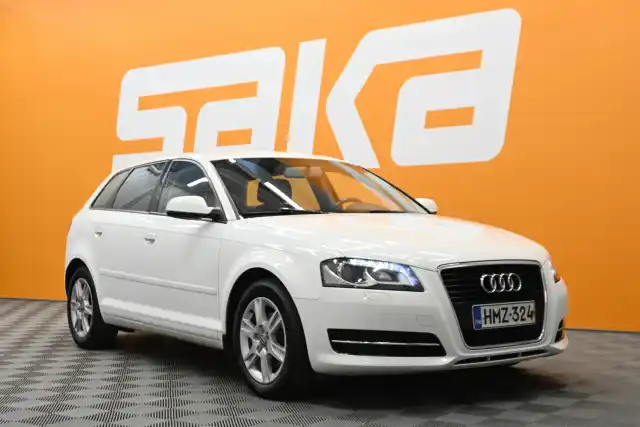 Valkoinen Viistoperä, Audi A3 – HMZ-324