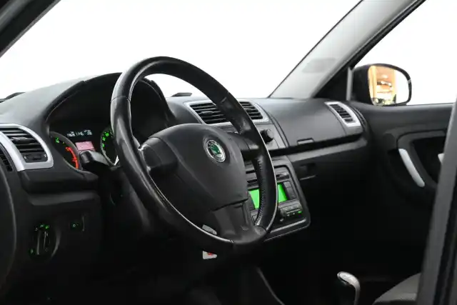 Musta Viistoperä, Skoda Fabia – HNI-611