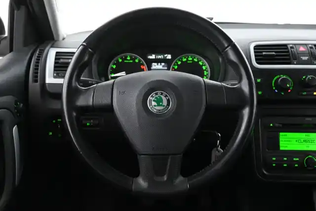 Musta Viistoperä, Skoda Fabia – HNI-611