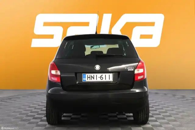 Musta Viistoperä, Skoda Fabia – HNI-611
