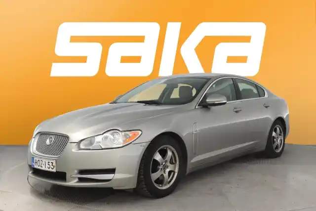 Ruskea (beige) Sedan, Jaguar XF – HOZ-153