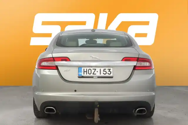 Ruskea (beige) Sedan, Jaguar XF – HOZ-153