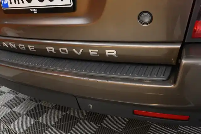 Ruskea (beige) Maastoauto, Land Rover Range Rover Sport – HRG-501