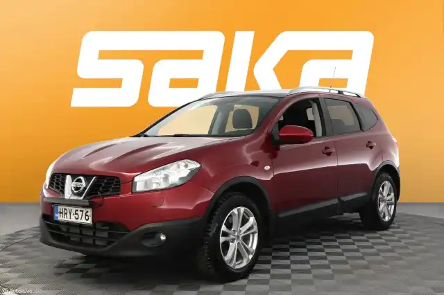 Punainen Maastoauto, Nissan Qashqai+2 – HRY-576