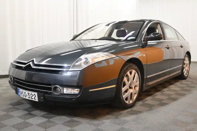 Harmaa Sedan, Citroen C6 – HSG-322