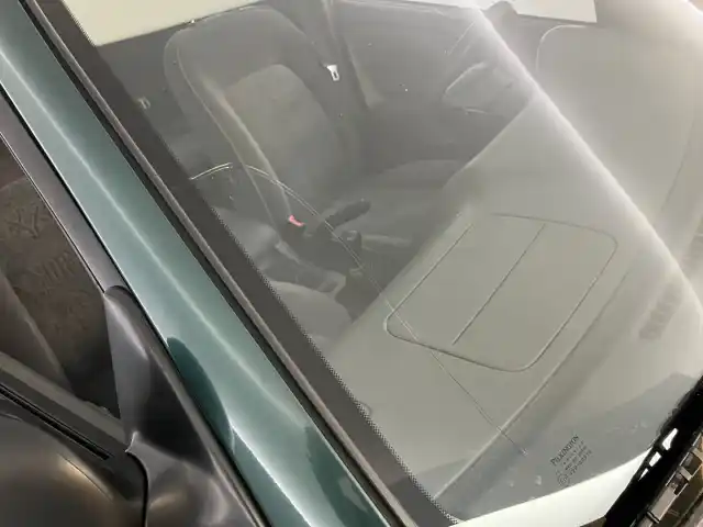 Vihreä Viistoperä, Toyota Avensis – HYM-163