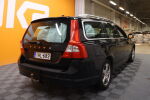 Musta Farmari, Volvo V70 – IHL-682, kuva 2