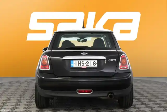 Musta Viistoperä, MINI Cooper – IHS-218