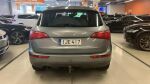 Harmaa Maastoauto, Audi Q5 – IJE-417, kuva 5